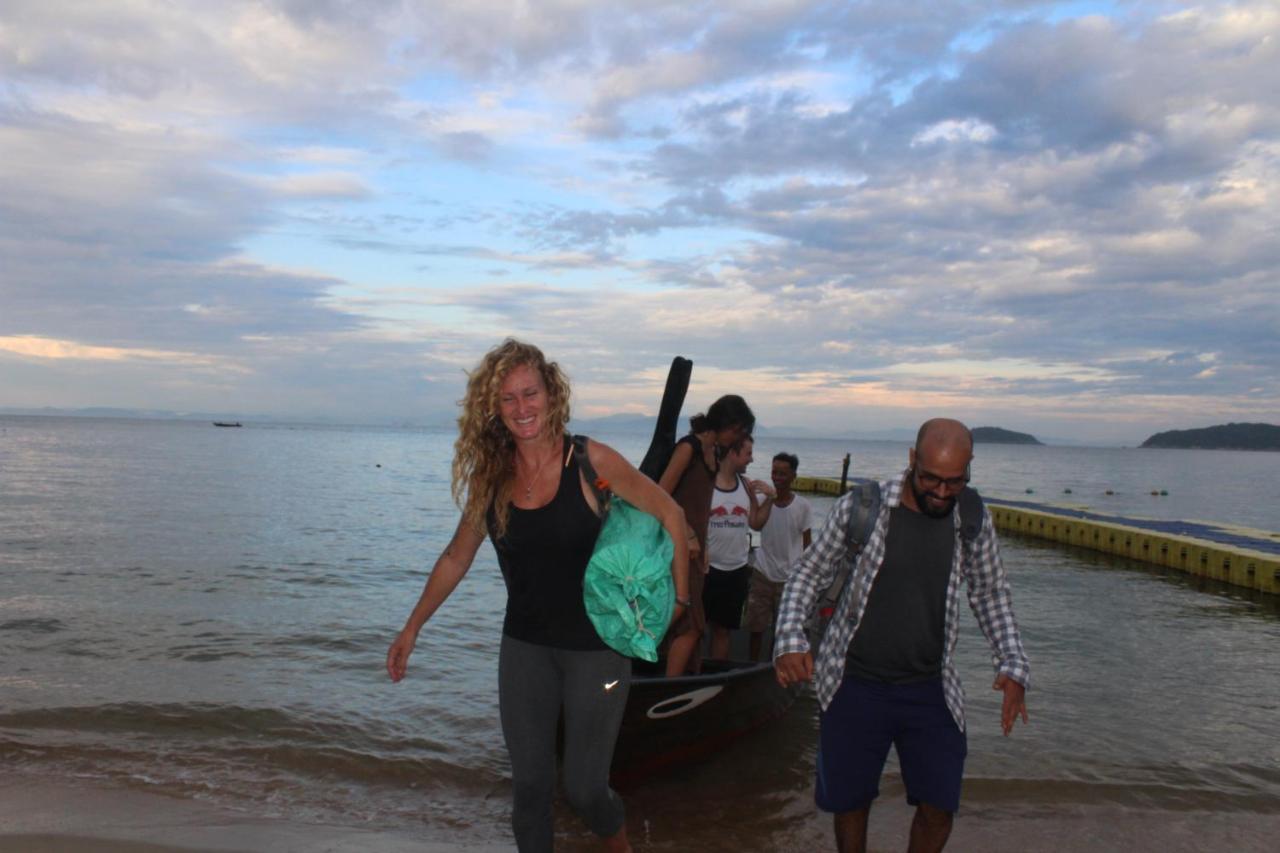 Tân Hiệ Cham Island Smiles Homestay מראה חיצוני תמונה